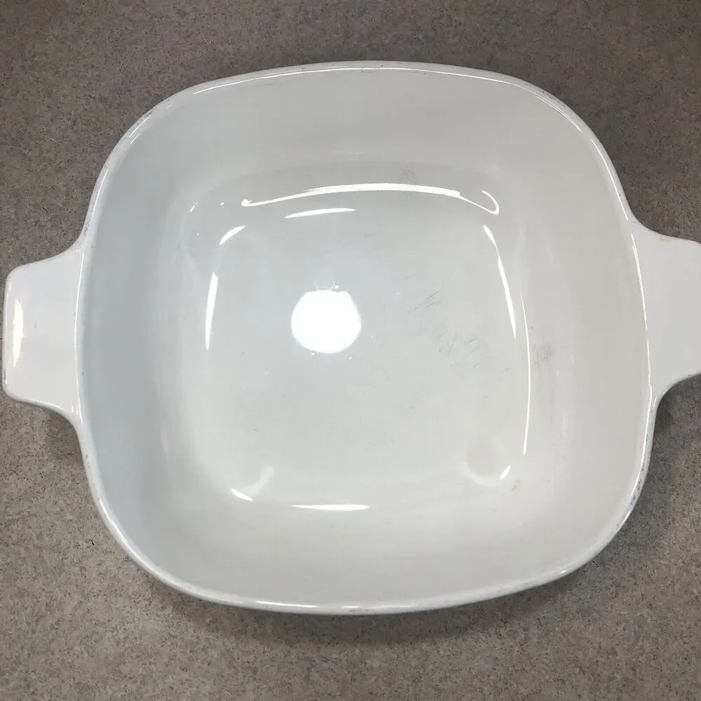 Vintage Corning Ware Blue Cornflower Casserole Dish‎ 1 Quart P-1-B- No Lid